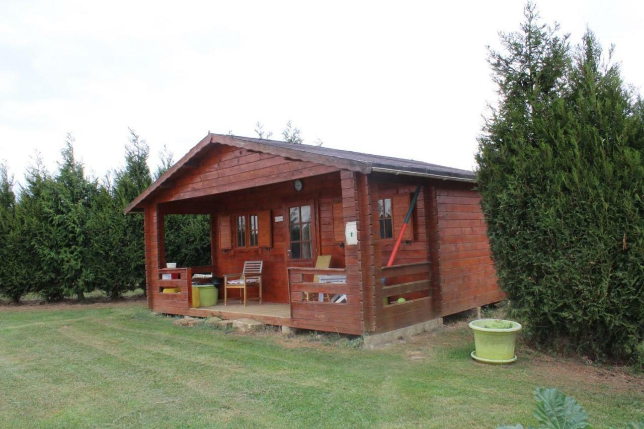 Ferme Des Champs Hotel Vrecourt ภายนอก รูปภาพ